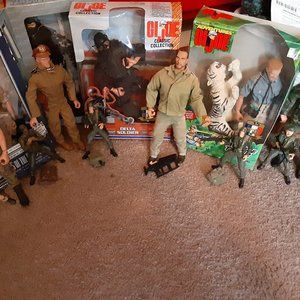 Lot of 8x GI joe 12' action figures and 4x 5' action figures